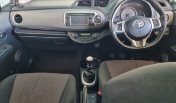 2012 Toyota Yaris 3-door 1.3 XR full