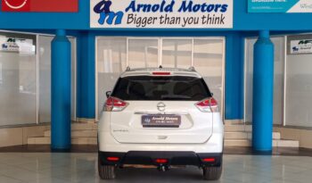 2015 Nissan X-Trail 1.6dCi 4×4 SE full