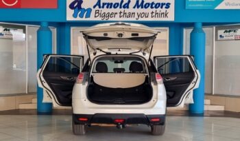 2015 Nissan X-Trail 1.6dCi 4×4 SE full