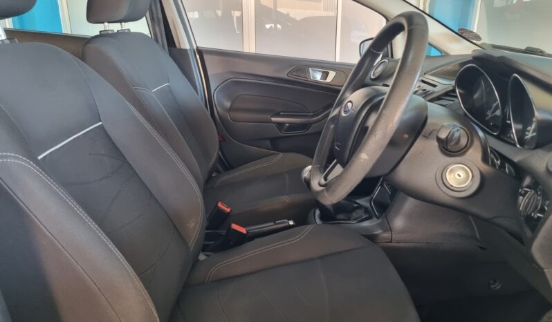 2016 Ford Fiesta 5-door 1.5TDCi Trend full