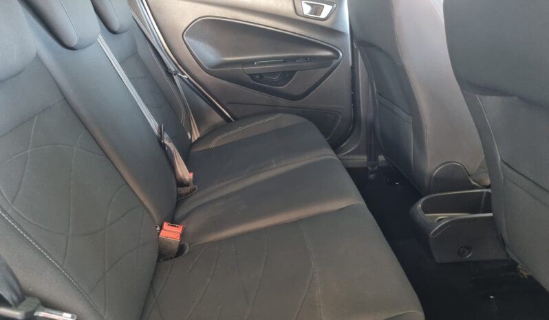 2016 Ford Fiesta 5-door 1.5TDCi Trend full
