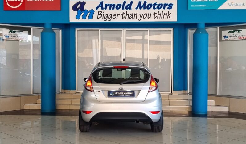2016 Ford Fiesta 5-door 1.5TDCi Trend full
