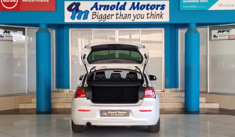 2016 BMW 1 Series 118i 5-door auto full