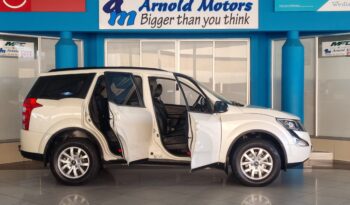 2016 Mahindra XUV500 2.2CRDe W8 AWD full