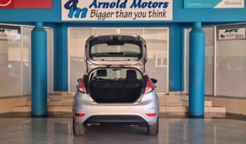 2013 Ford Fiesta 5-door 1.4 Ambiente full