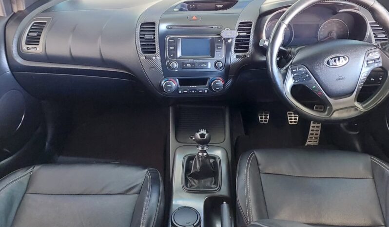 2017 Kia Cerato Koup 1.6T full