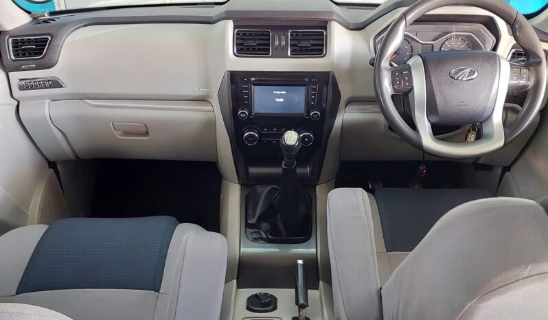 2016 Mahindra Scorpio 2.2CRDe 4WD S10 full