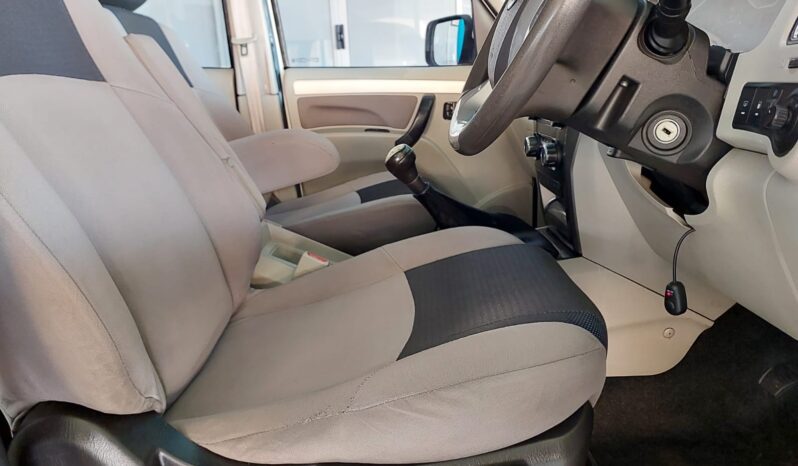 2016 Mahindra Scorpio 2.2CRDe 4WD S10 full
