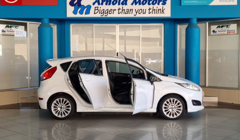 2017 Ford Fiesta 5-door 1.0T Titanium auto full
