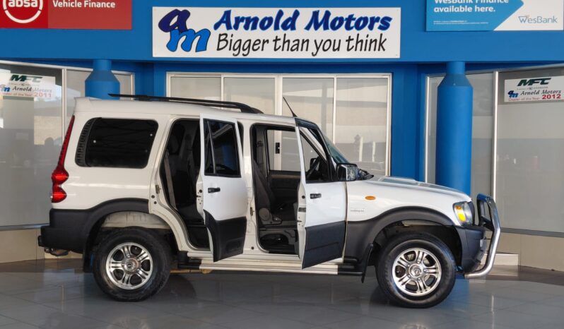 2011 Mahindra Scorpio 2.5TCI GLX full