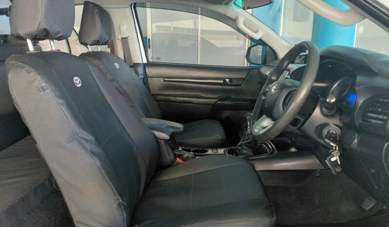 2017 Toyota Hilux 2.4GD-6 Xtra cab SRX full