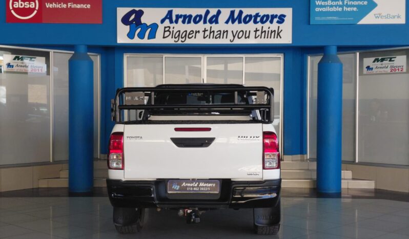 2017 Toyota Hilux 2.4GD-6 Xtra cab SRX full