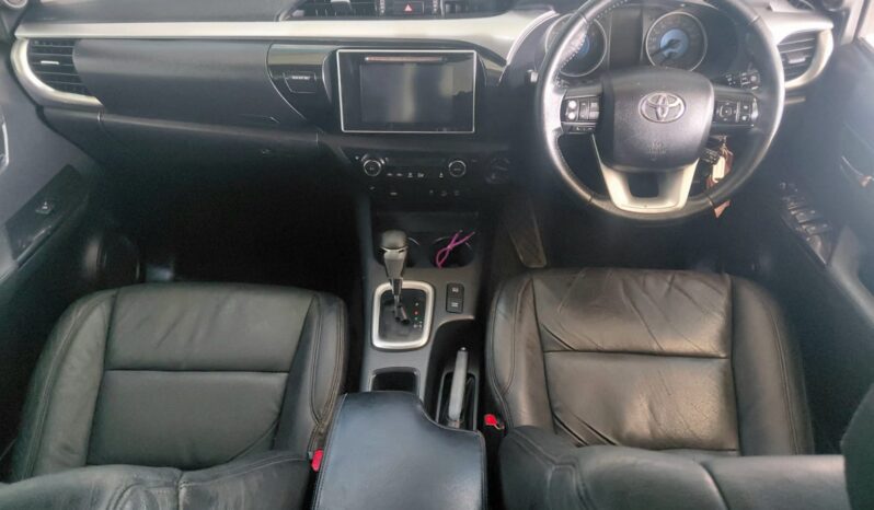 2018 Toyota Hilux 4.0 V6 double cab 4×4 Raider Dakar full
