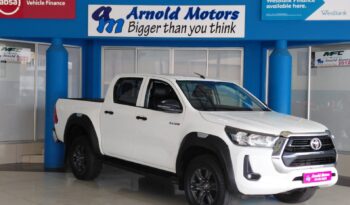 2022 Toyota Hilux 2.4GD-6 double cab Raider manual full